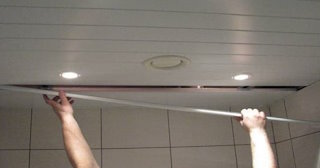 Демонтаж реечных потолков в Искитиме - цена за м2 от 475 рублей - Сварной-Скм