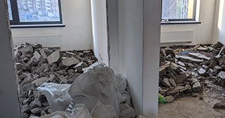 Демонтаж бетонной стяжки в Искитиме - цена от 581 руб. за м2 - Сварной-Скм